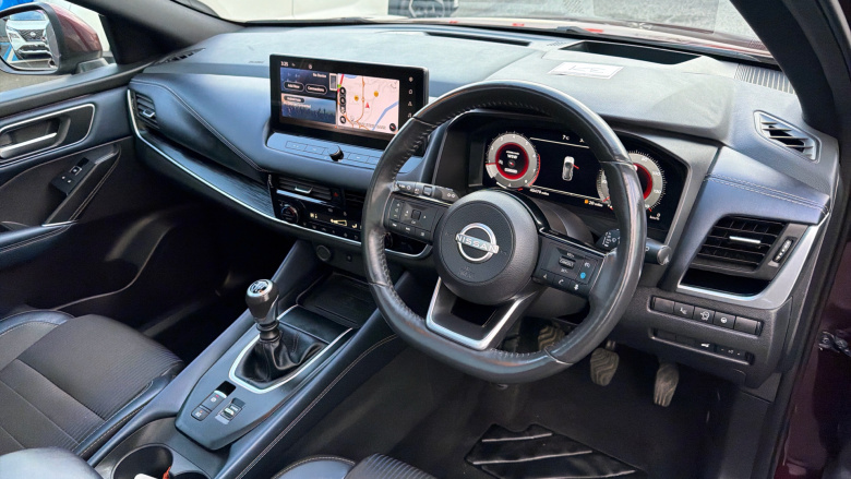 Nissan Qashqai 1.3 DiG-T MH Tekna 5dr Petrol Hatchback